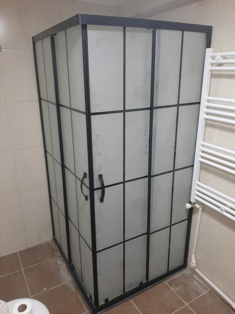 Adapazarı Güneşler Merkez Duşakabin